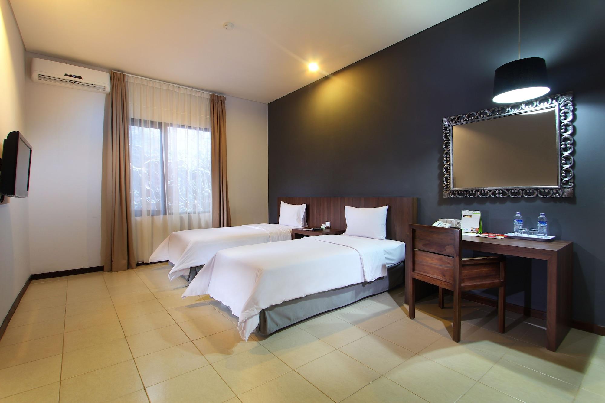 Praja Hotel Denpasar Dış mekan fotoğraf