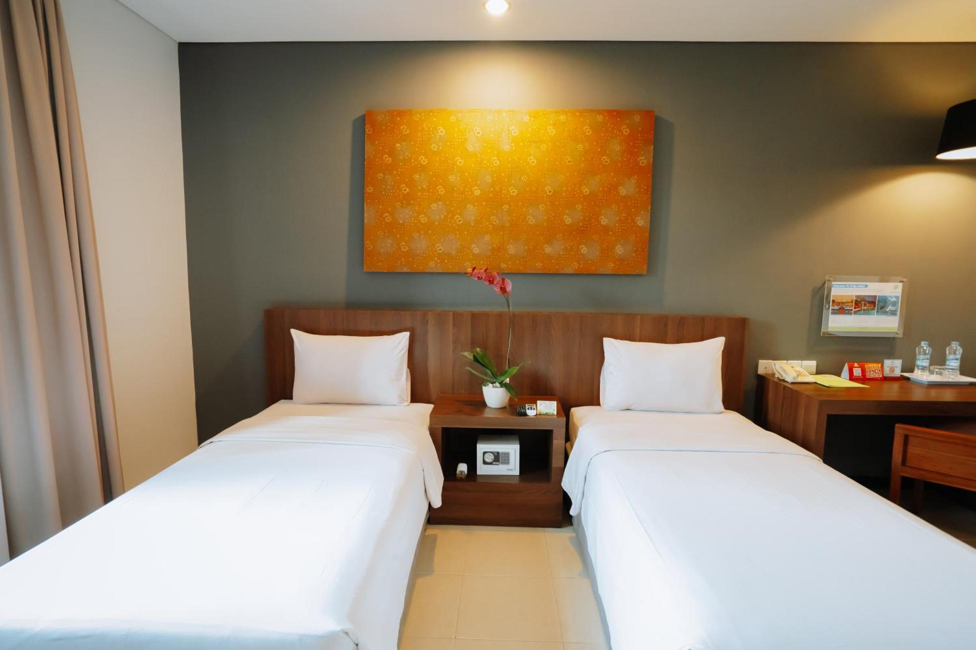 Praja Hotel Denpasar Dış mekan fotoğraf