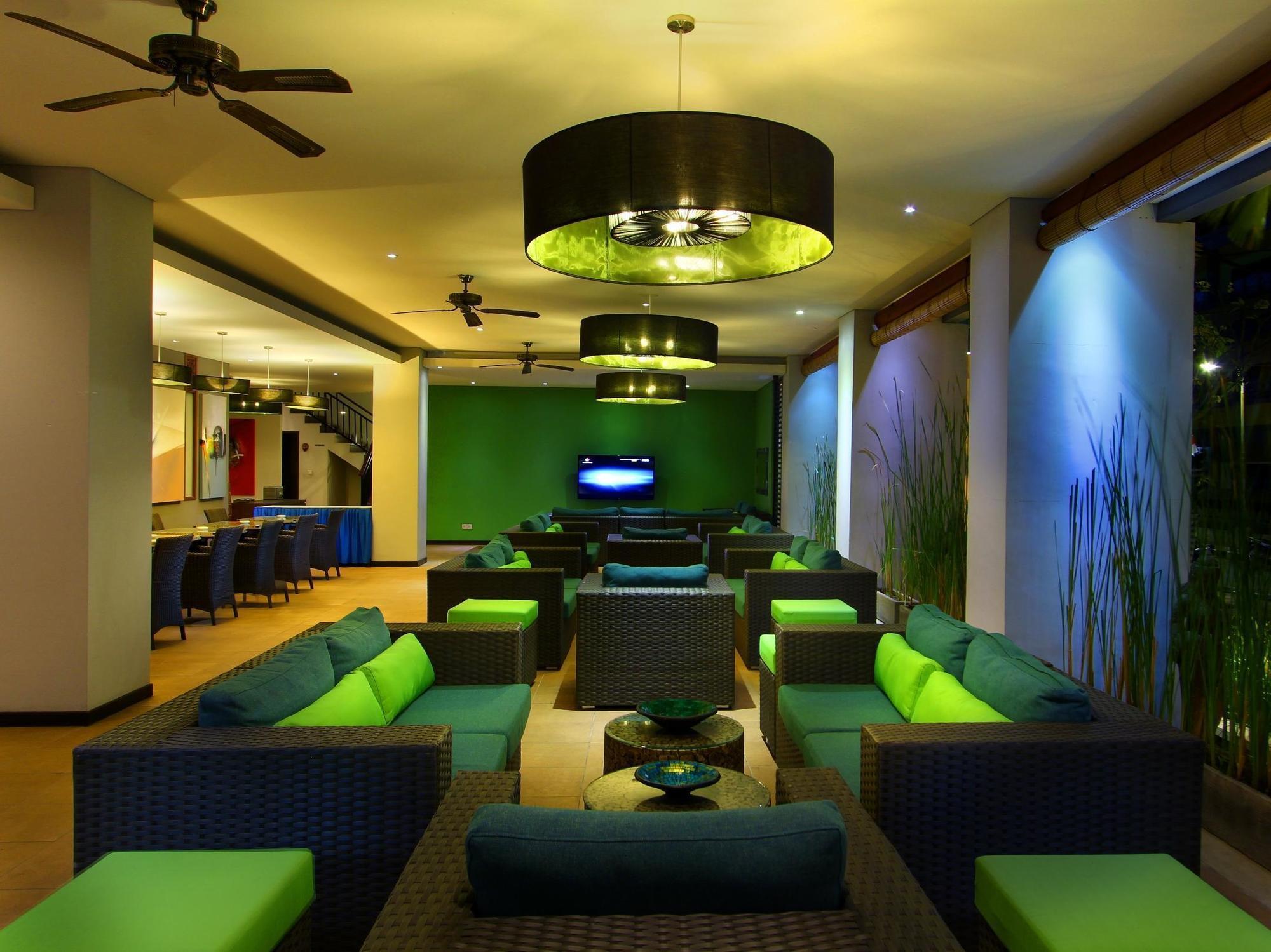 Praja Hotel Denpasar Dış mekan fotoğraf