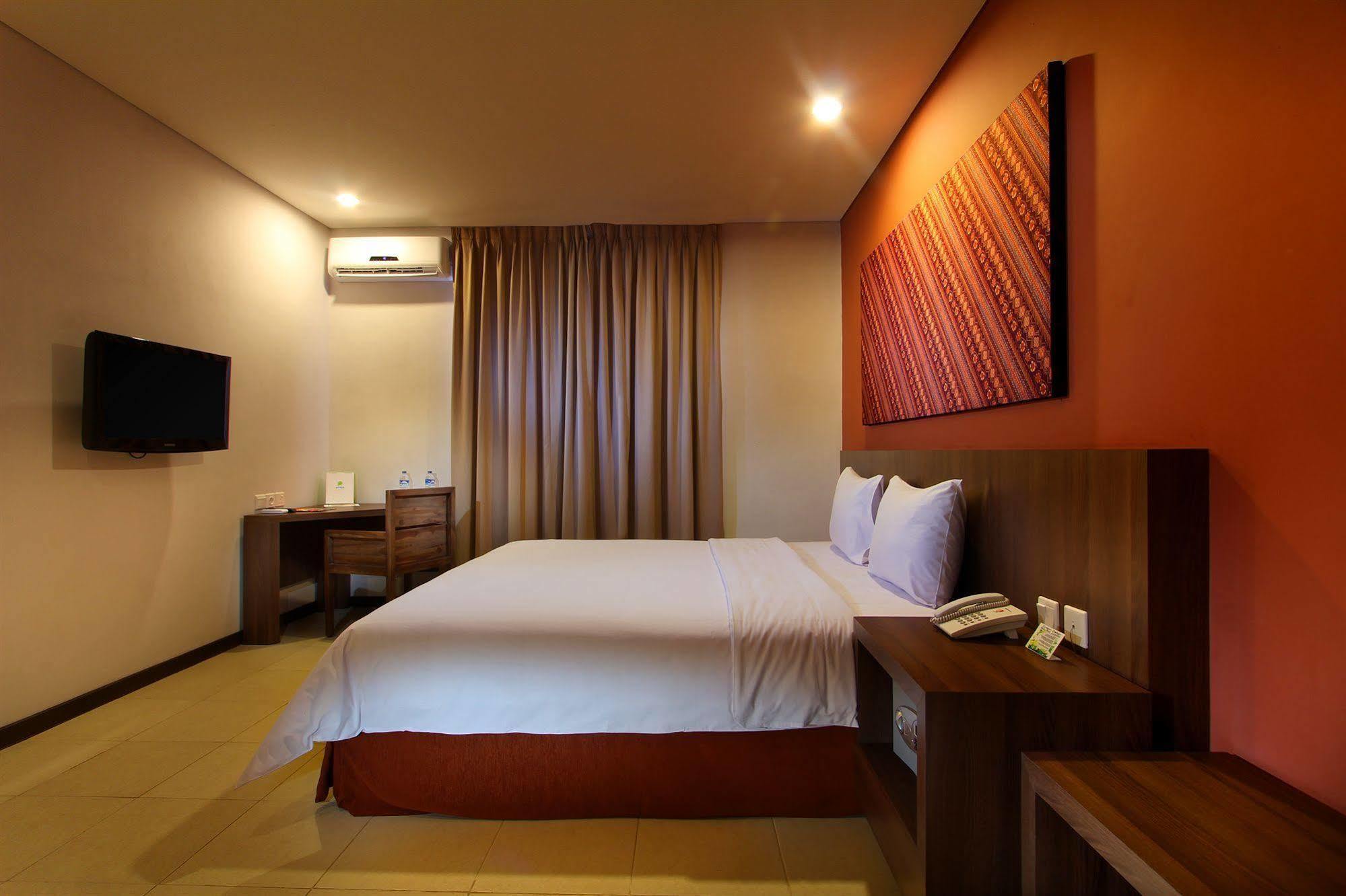 Praja Hotel Denpasar Dış mekan fotoğraf