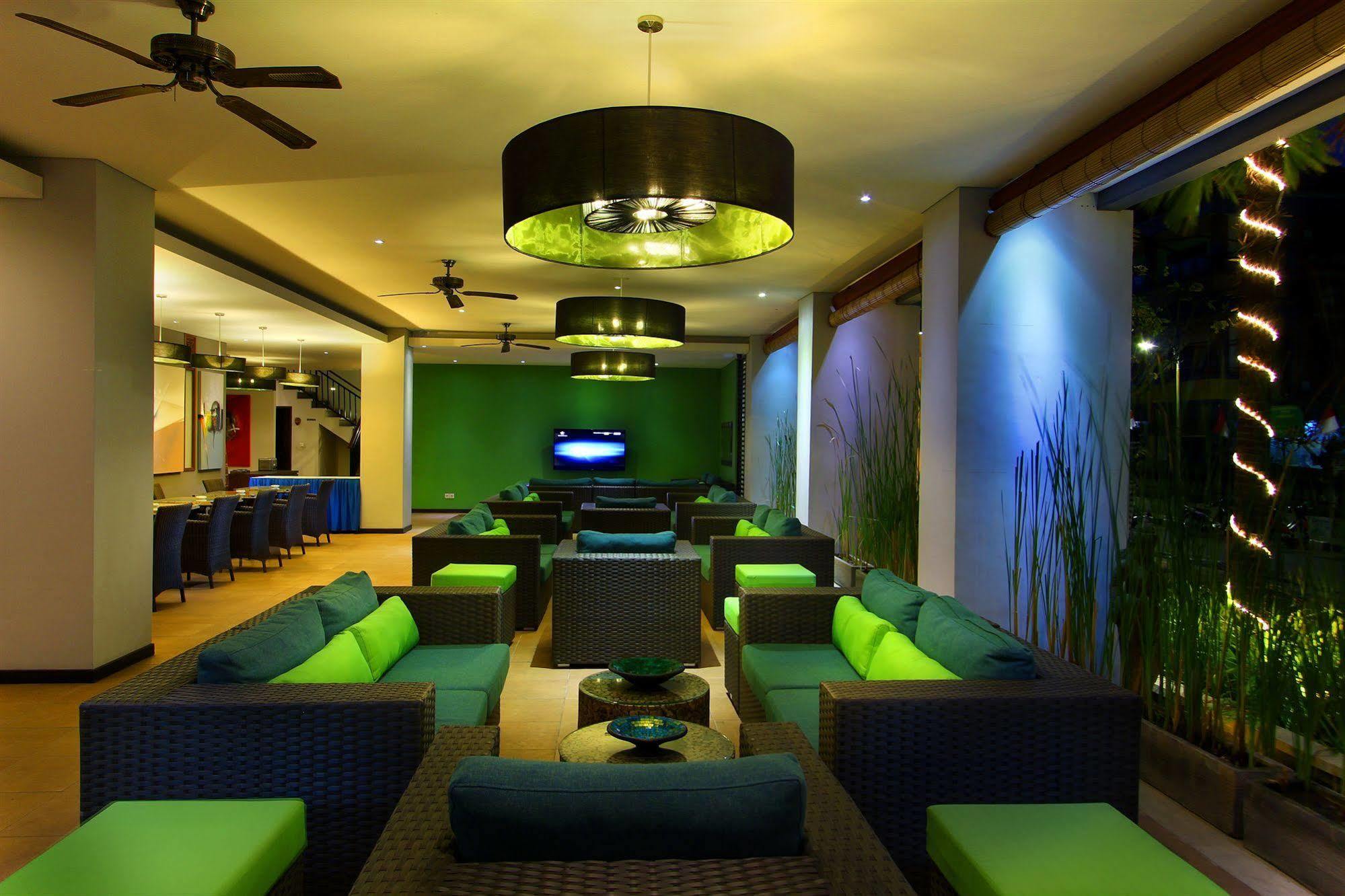 Praja Hotel Denpasar Dış mekan fotoğraf