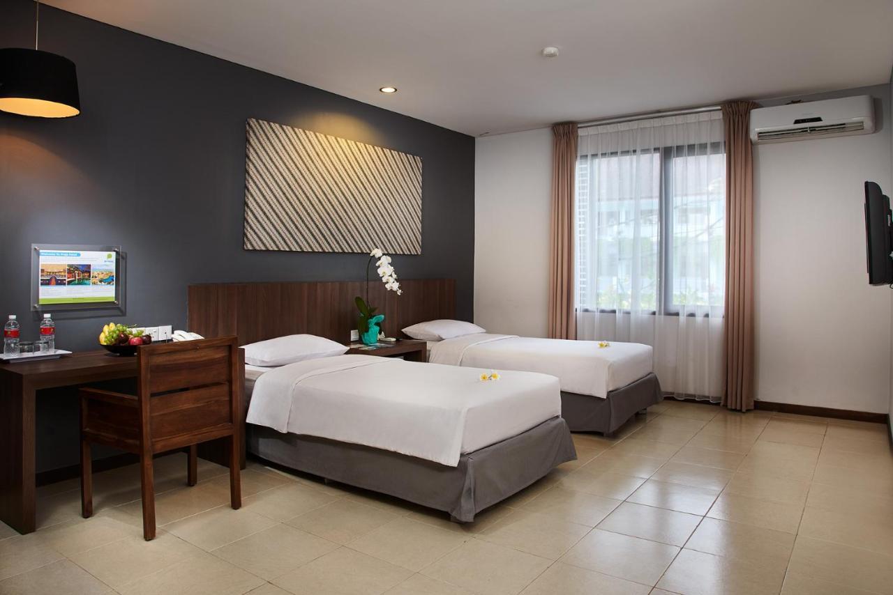 Praja Hotel Denpasar Dış mekan fotoğraf