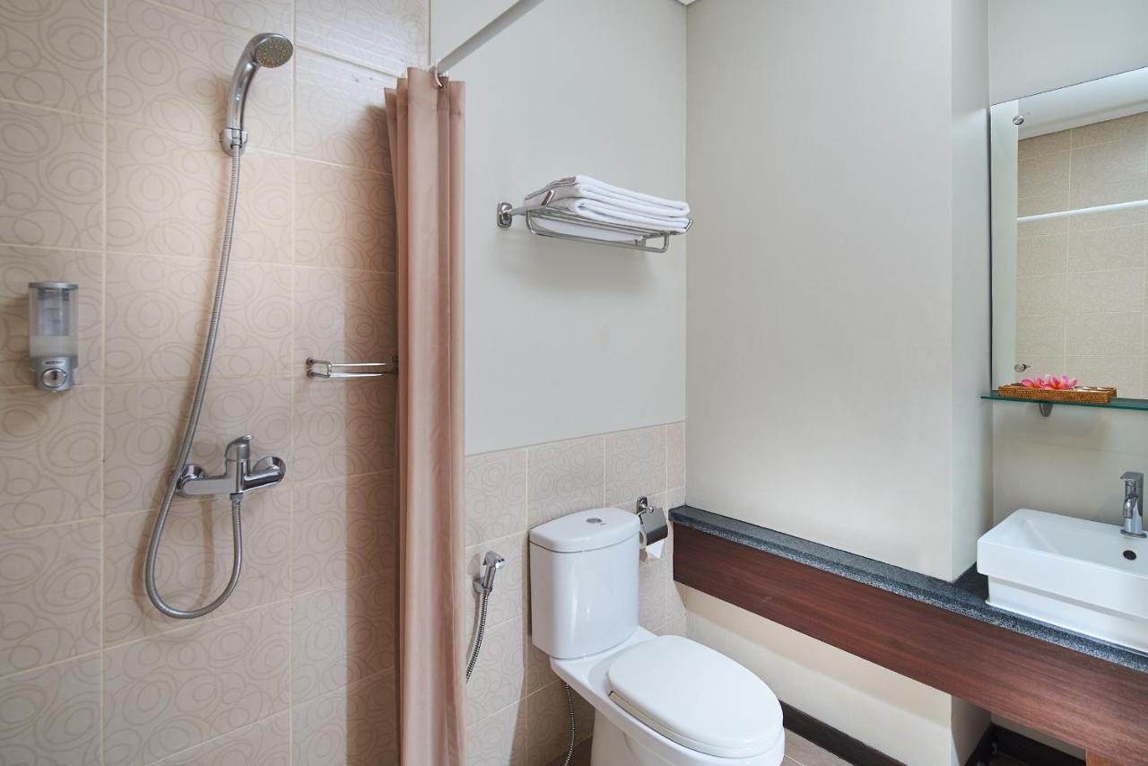 Praja Hotel Denpasar Dış mekan fotoğraf
